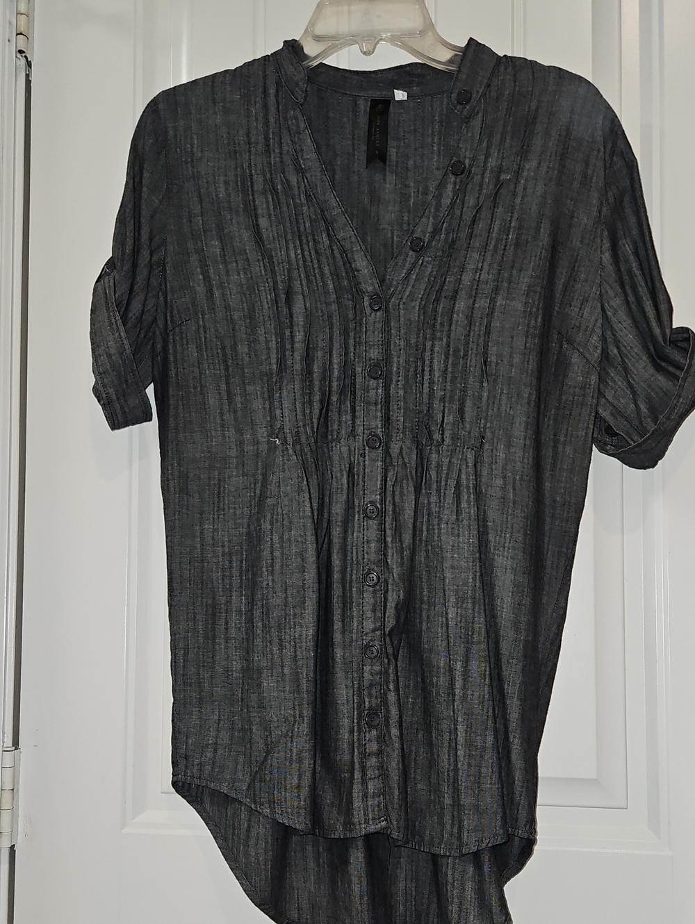 Women’s Dark Gray Button-Front Blouse - Relaxed Short Sleeve